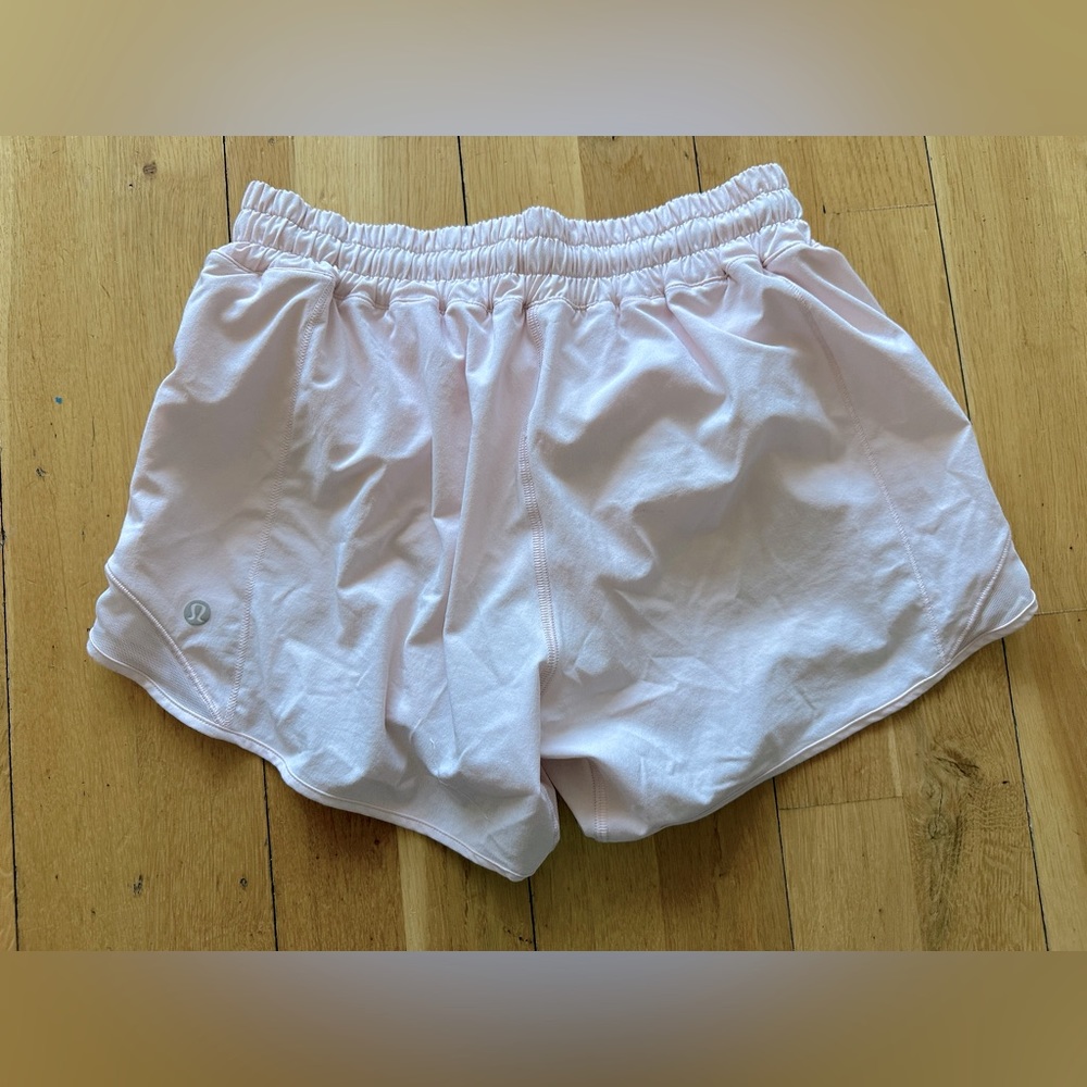 Lululemon size 6 shorts